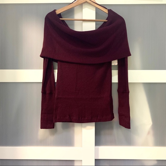 NWT Free People snowbunny off shoulder sweater - Picture 6 of 8